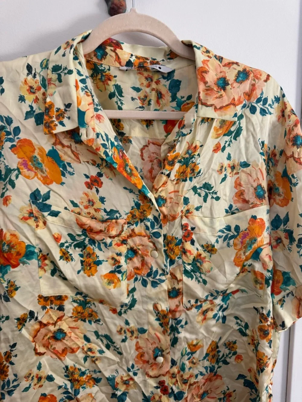 ZARA yellow floral silky button down top - Picture 4 of 8